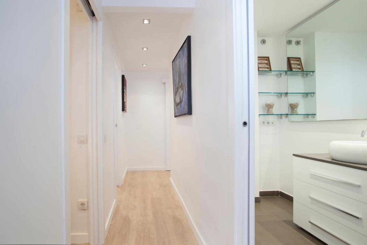 Tendency Apartments 12 Penthouse Barcelona Bagian luar foto