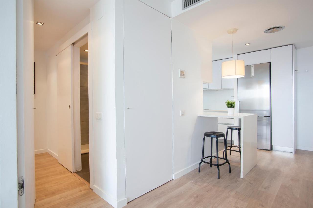 Tendency Apartments 12 Penthouse Barcelona Bagian luar foto