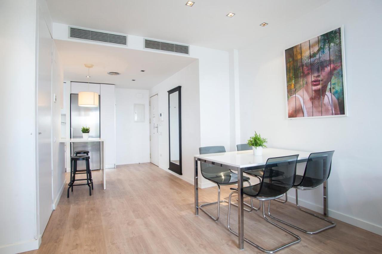 Tendency Apartments 12 Penthouse Barcelona Bagian luar foto