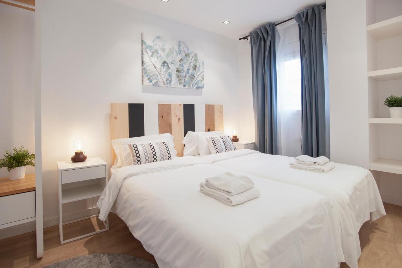 Tendency Apartments 12 Penthouse Barcelona Bagian luar foto